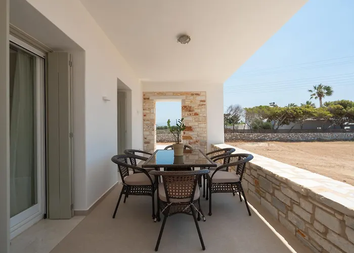 Santa Maria Mare Naousa (Paros)