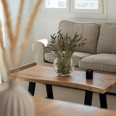 Santa Maria Mare * נאוסה