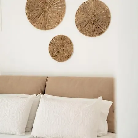 וילה Santa Maria Mare נאוסה