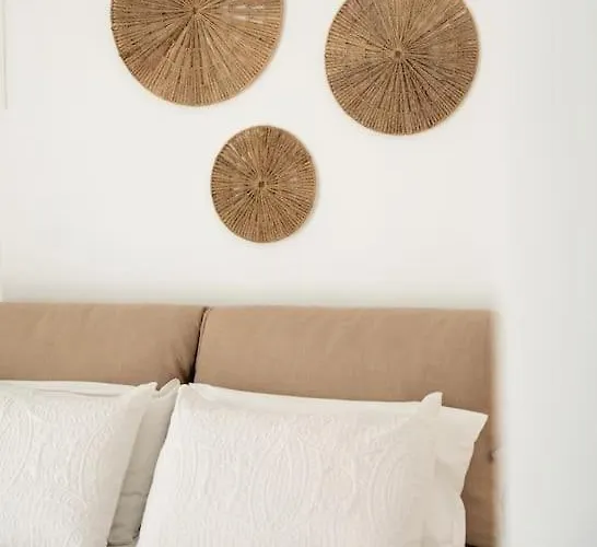 Villa Santa Maria Mare Naousa (Paros)