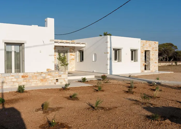 Santa Maria Mare Naousa (Paros)